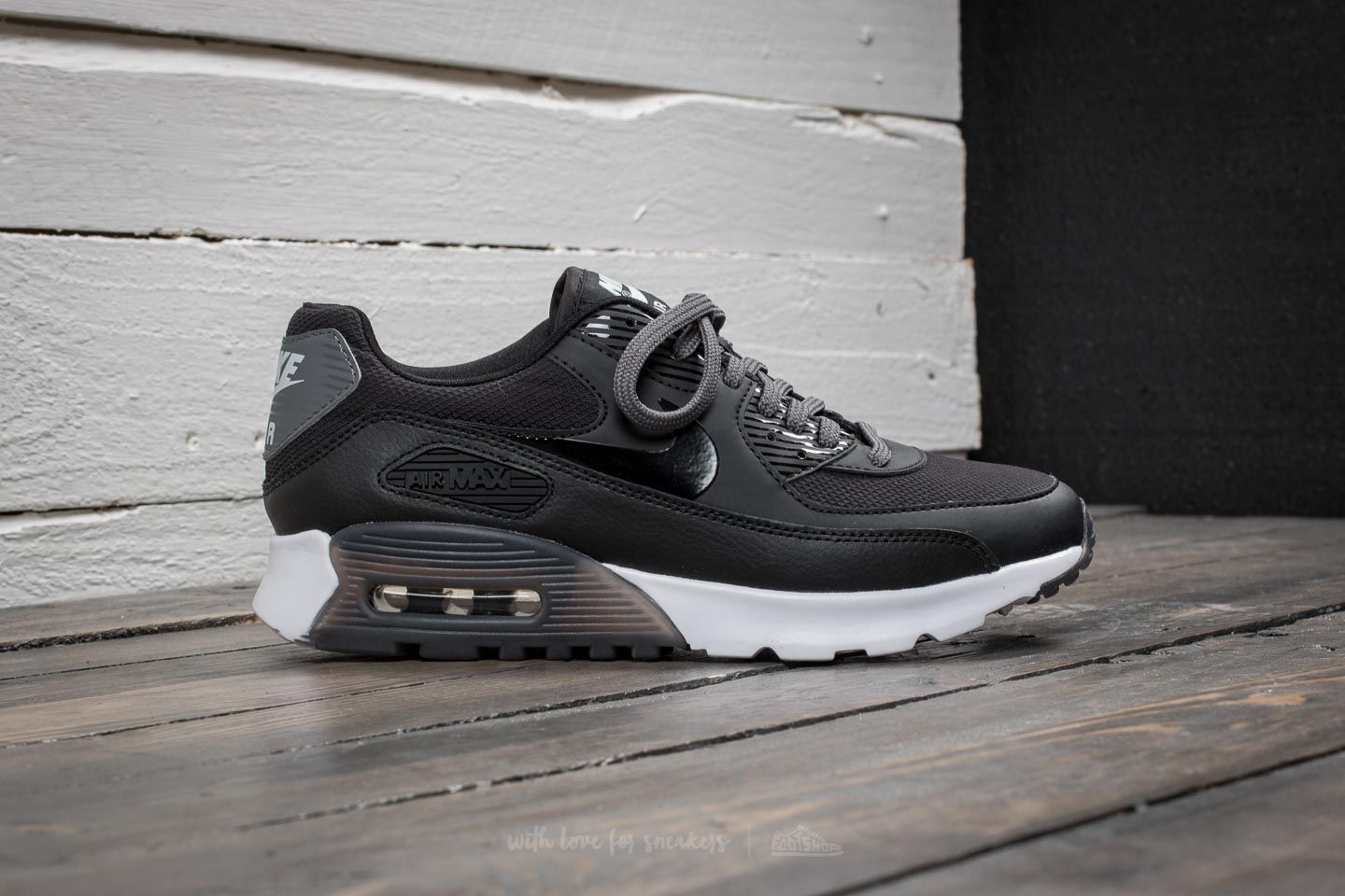 Damen Sneaker und Schuhe Nike W Air Max 90 Ultra Essential Black/ Black- Dark Grey- Pure Platinum