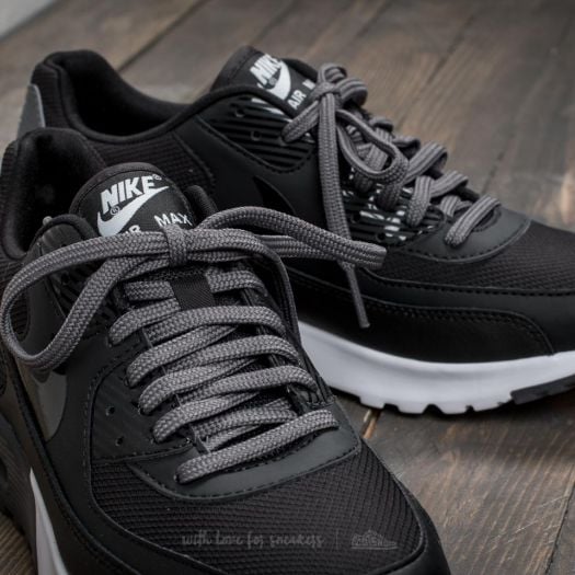 Nike wmns air max 90 ultra essential discount