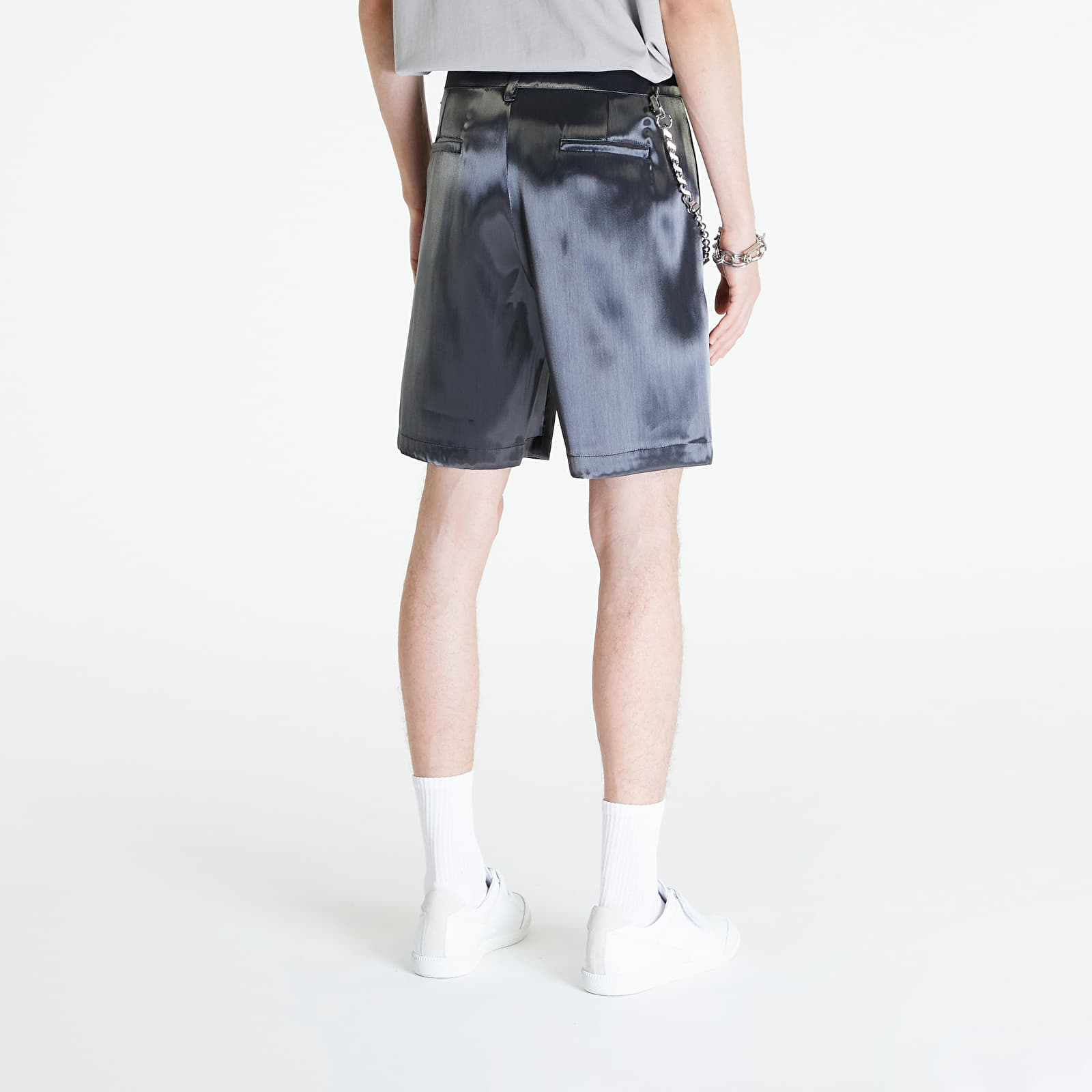 Šortky HELIOT EMIL Shorts Liguid Metal