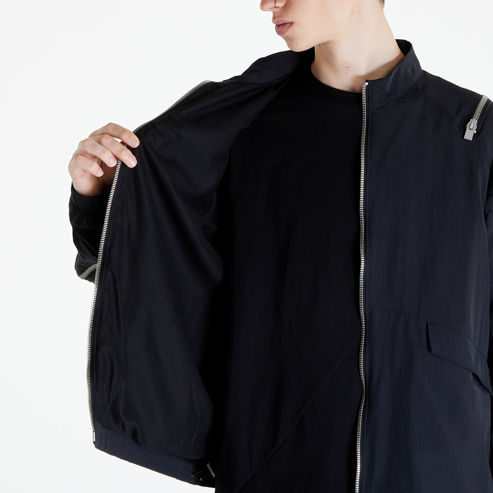 Dzsekik HELIOT EMIL Haze Windbreaker Jacket Black