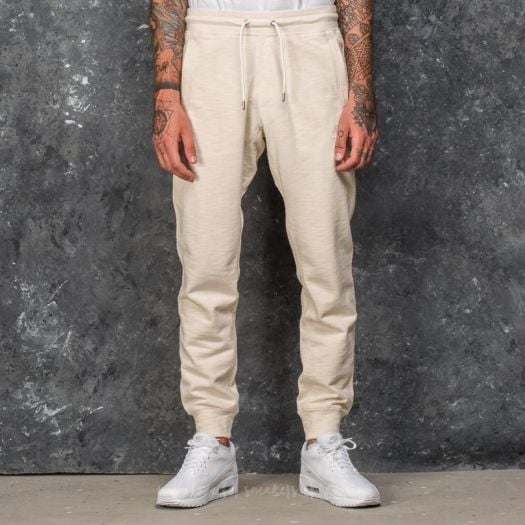 Nike sportswear legacy jogger 2025
