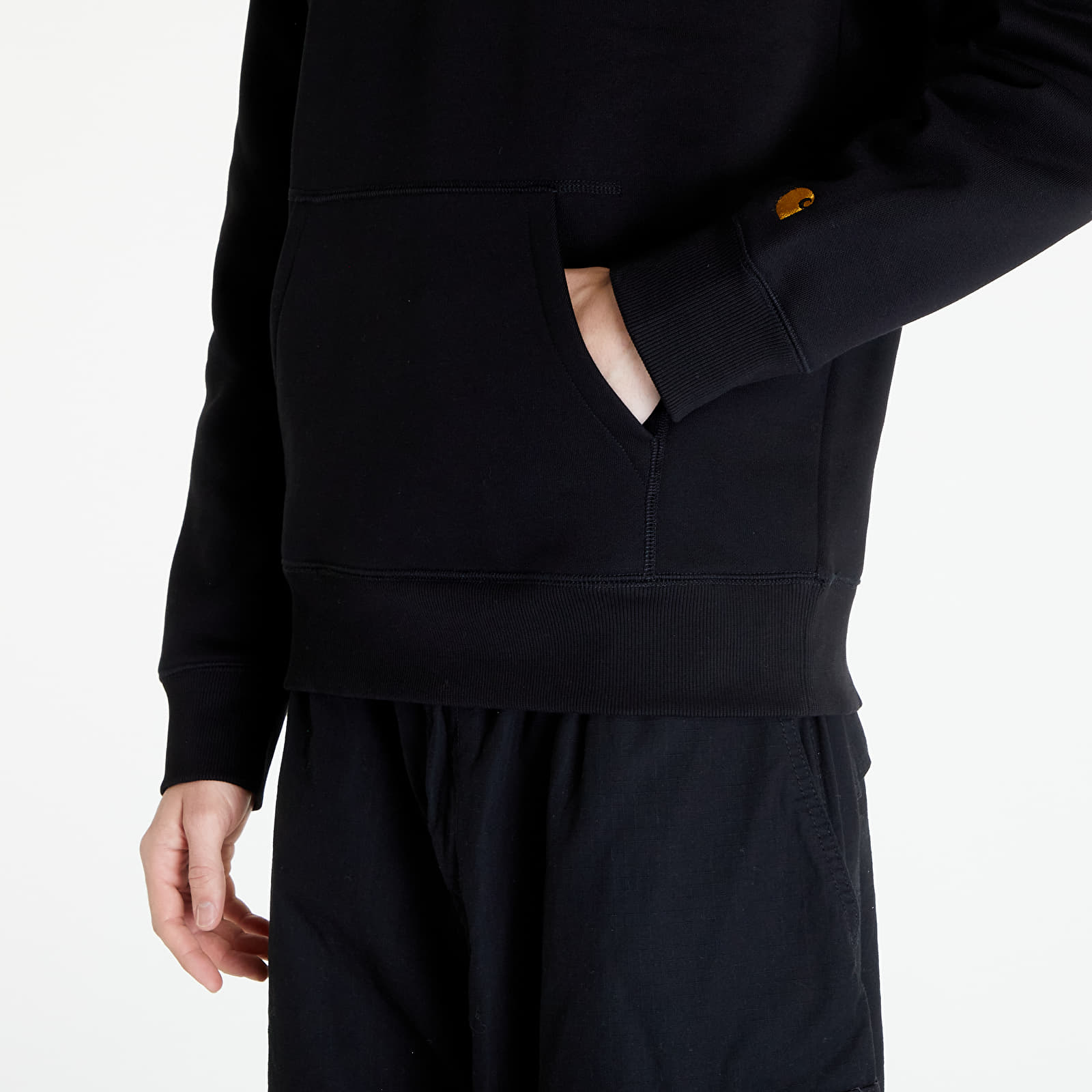 Kapuutsikud ja kampsunid Carhartt WIP Hooded Chase Sweat UNISEX Black/ Gold