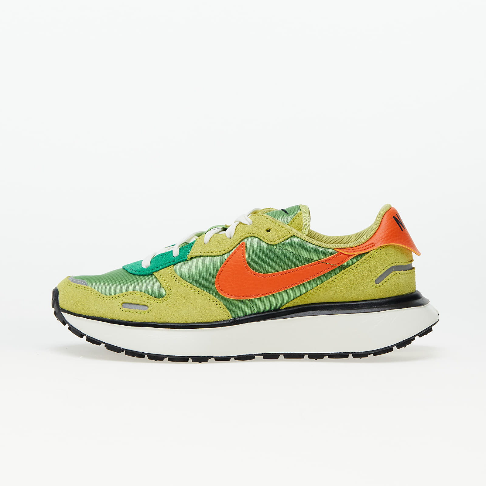 Дамски кецове и обувки Nike W Phoenix Waffle Chlorophyll/ Safety Orange-Atomic Green
