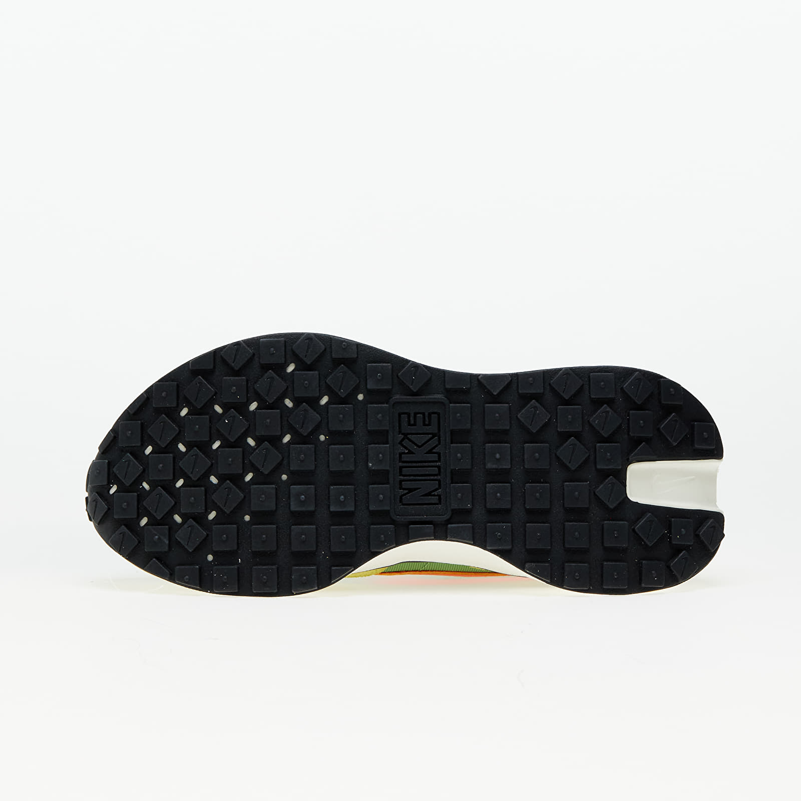 Women s shoes Nike W Phoenix Waffle Chlorophyll Safety Orange