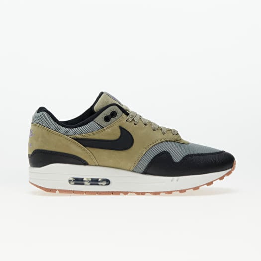 Black air max size 5 on sale