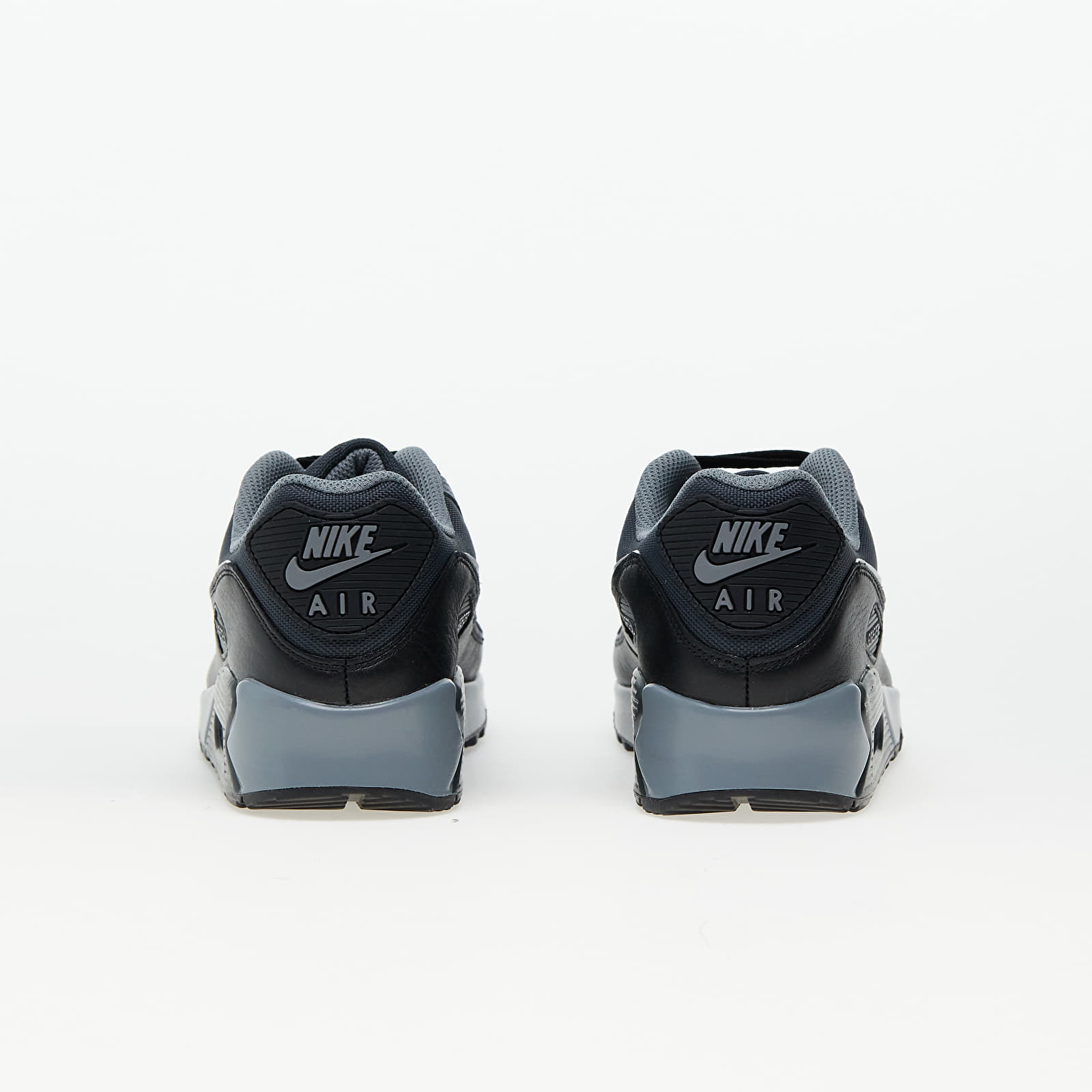 Pánske tenisky a topánky Nike Air Max 90 GTX Dk Smoke Grey/ Summit White-Cool Grey