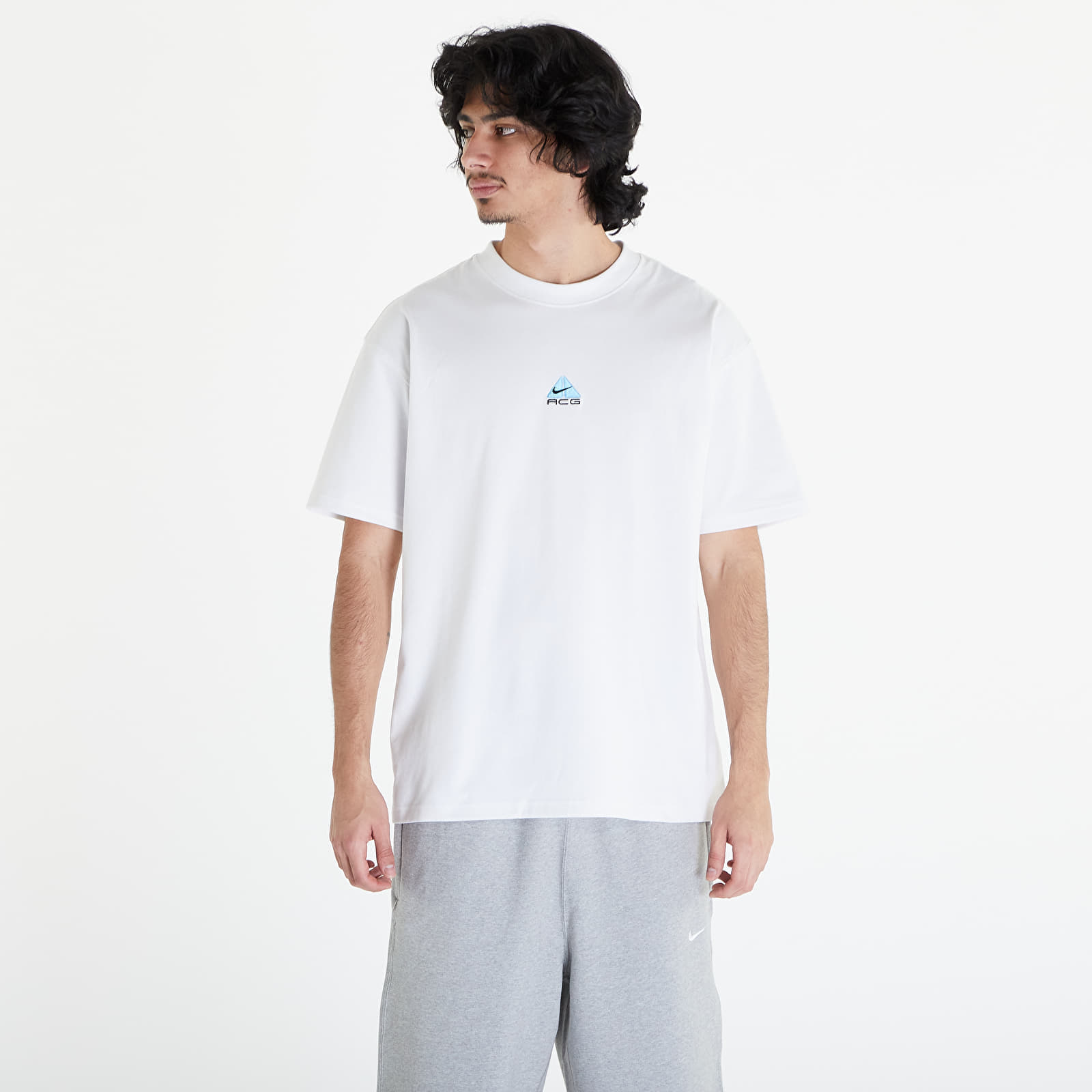 Levně Nike ACG Men's T-Shirt Summit White/ Aquarius Blue
