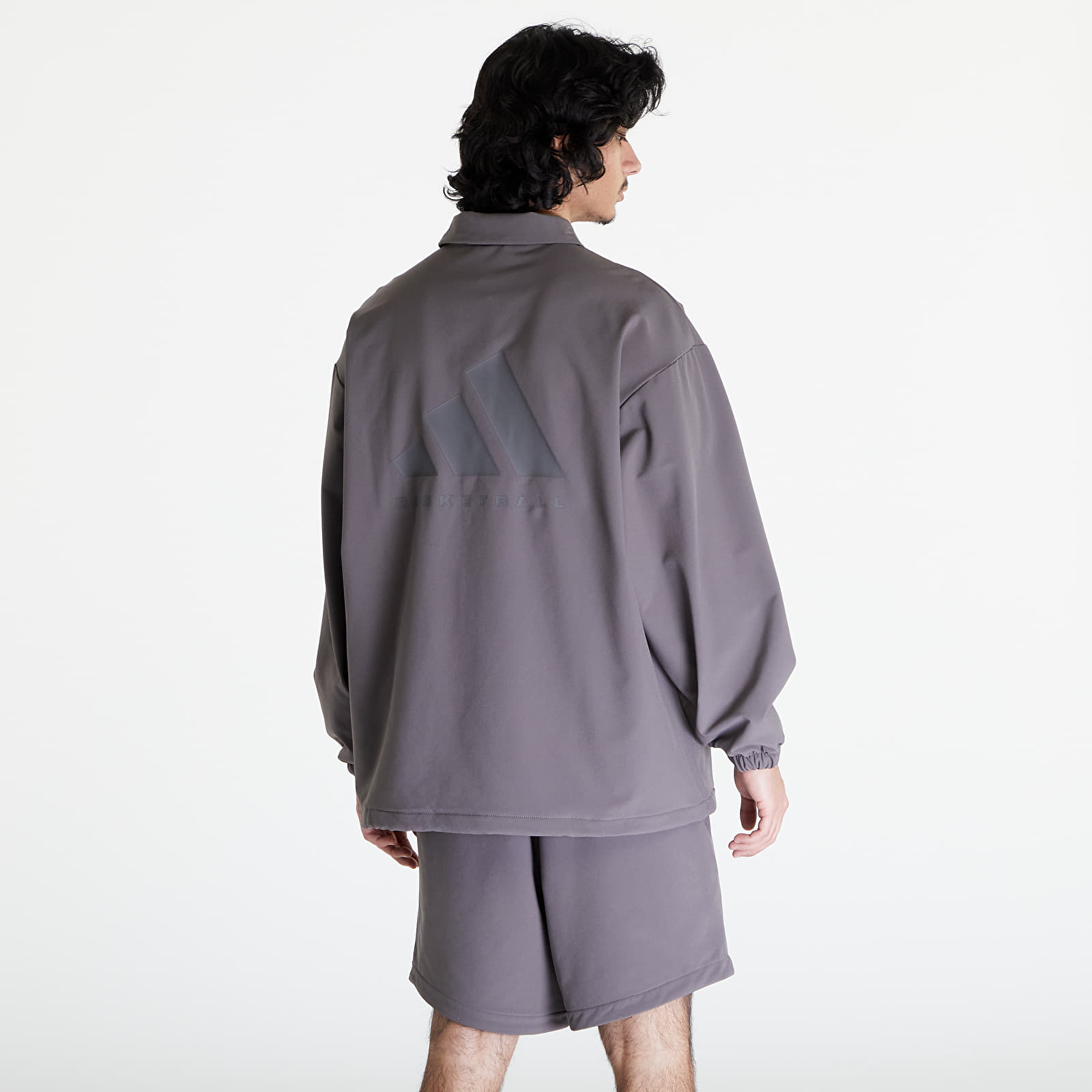 Kabátok adidas Adicolor Basketball Jacket UNISEX Chacoa