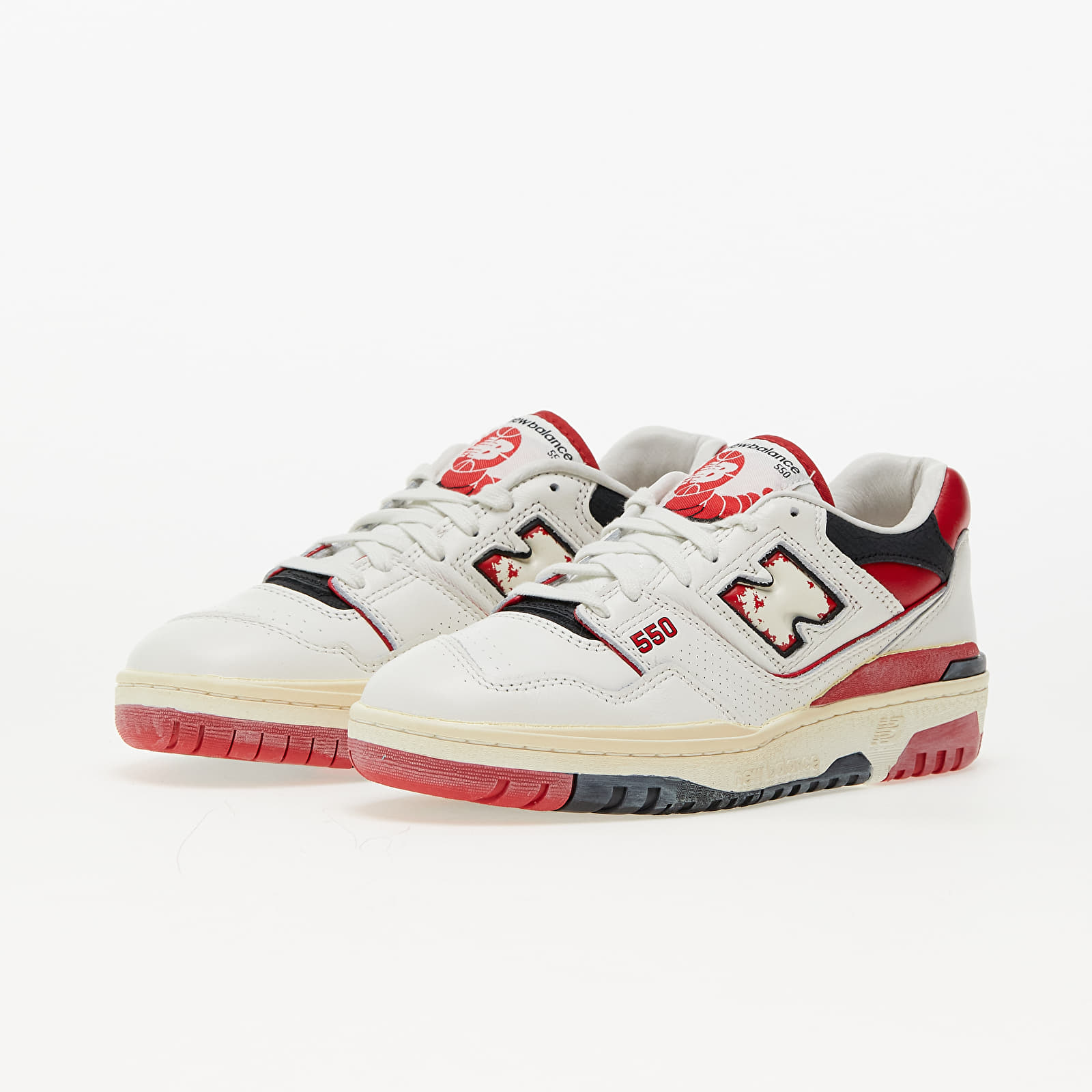 Scarpe uomo New Balance 550 Sea Salt/ Vintage Red
