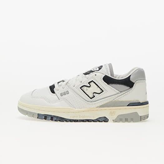 New Balance 550