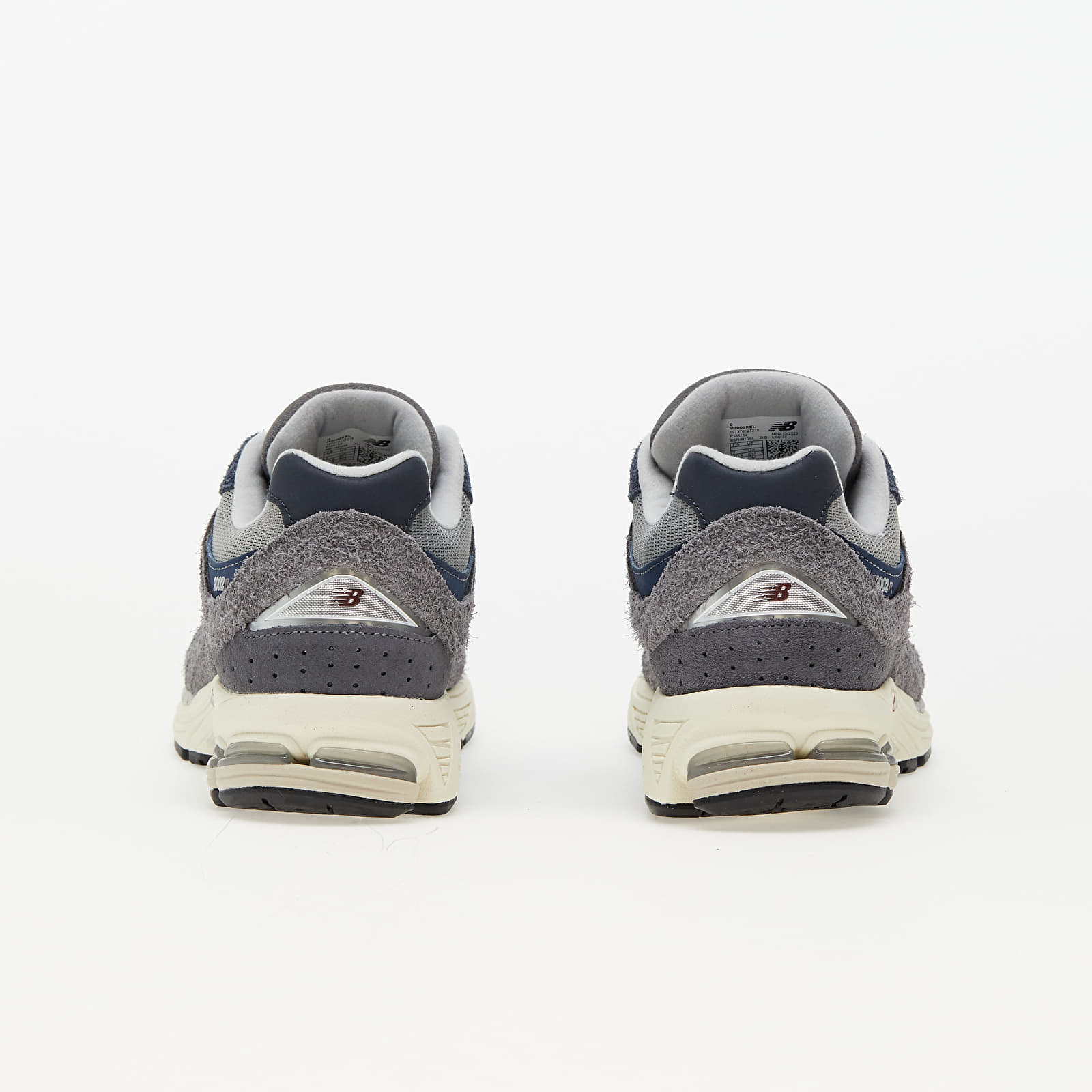Scarpe uomo New Balance 2002R Navy/ Castlerock/ Shadow Grey