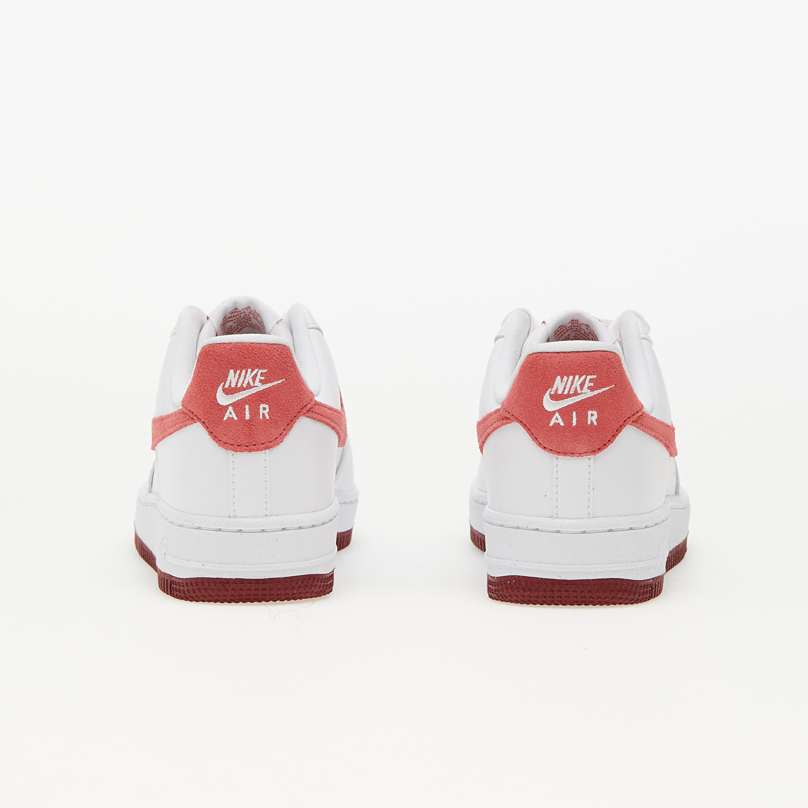 Chaussures et baskets femme Nike W Air Force 1 07 White Adobe Team Red Dragon Red Footshop