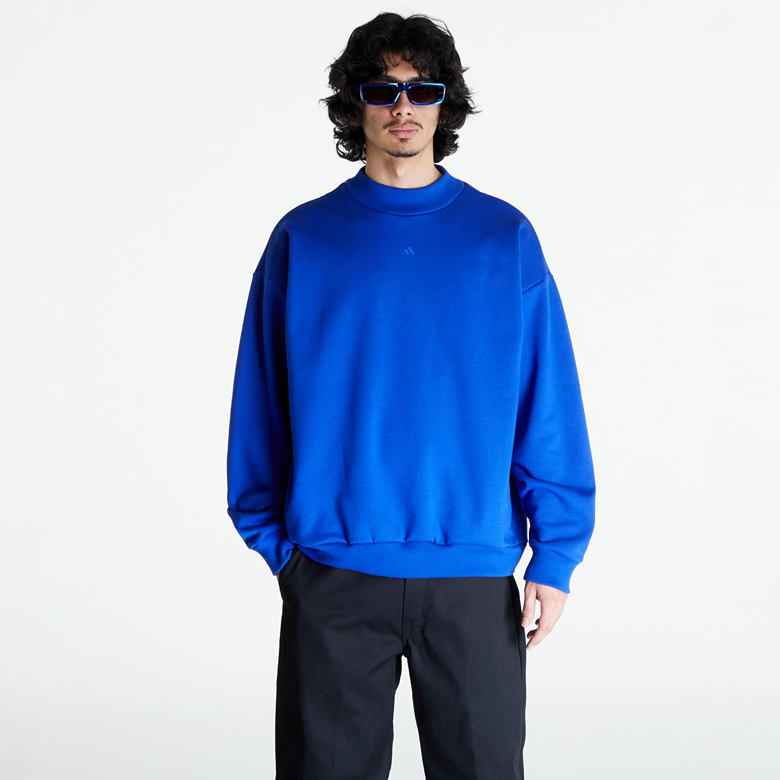 Hoodies and sweatshirts  adidas One Fleece Basketball Crewneck Sweatshirt UNISEX Lucid Blue