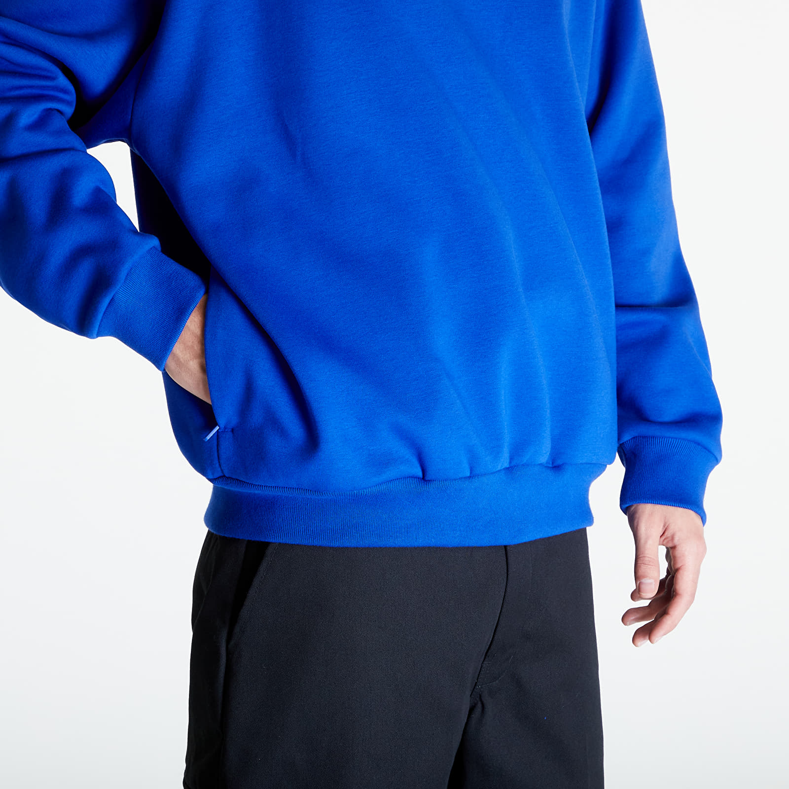 Hoodies and sweatshirts  adidas One Fleece Basketball Crewneck Sweatshirt UNISEX Lucid Blue