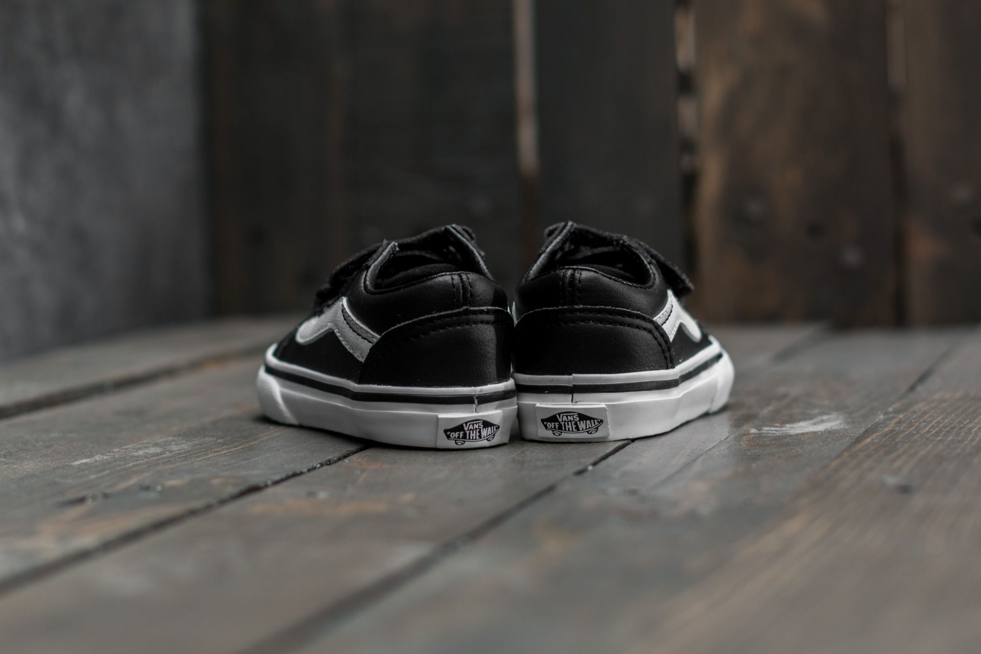 Sneaker und Schuhe für Kinder Vans Old Skool V (Classic Tumble) Black/ True White