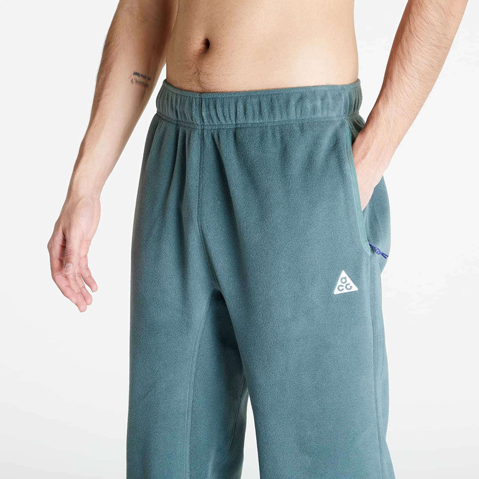 Pantalon survetement Nike ACG Polartec Wolf Tree Men s Pants Vintage Green Bicoastal Summit White Footshop