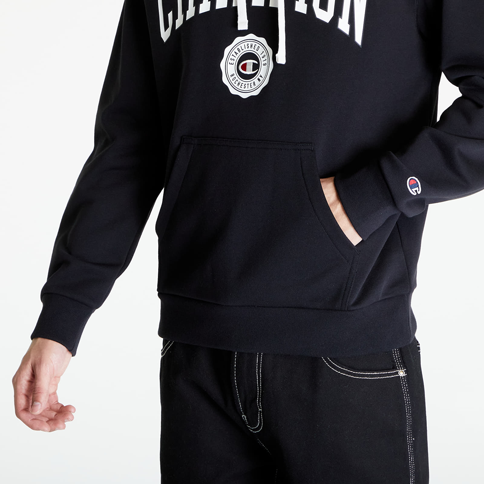 Kapucnis pulóverek és pulcsik Champion Hooded Sweatshirt Night Black