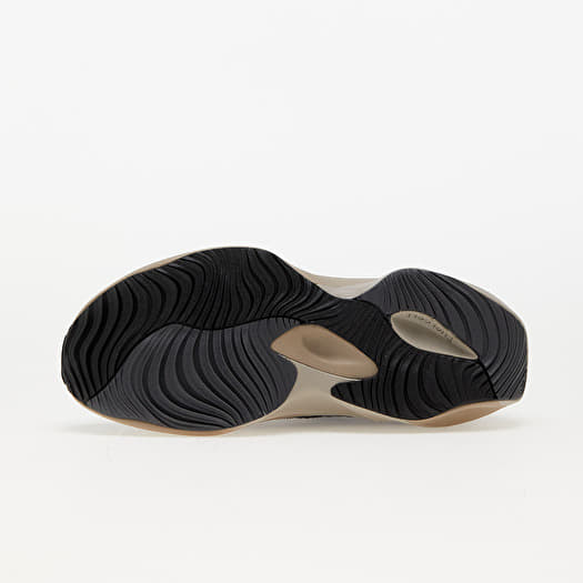 New Balance Warped Runner Magnet | Footshop