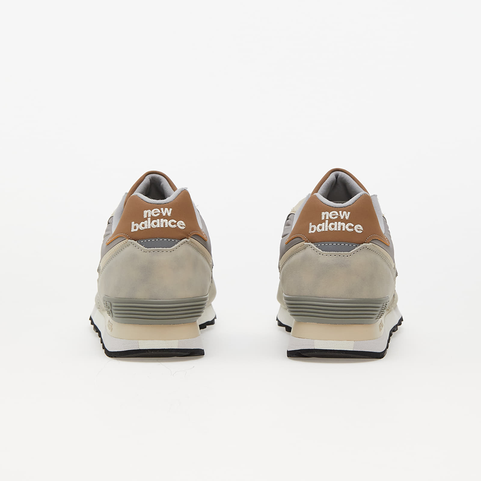 Offerte new balance 576 uomo 2025