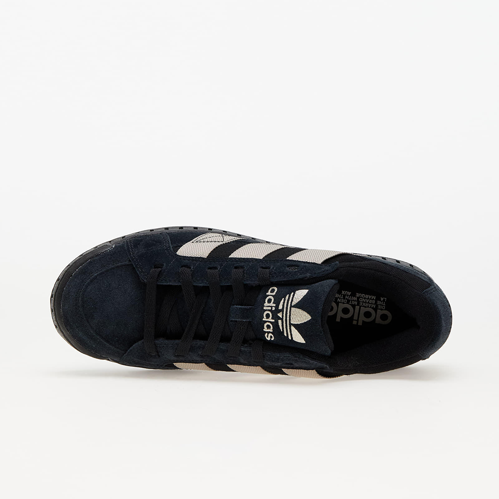 Black suede 2025 adidas shoes