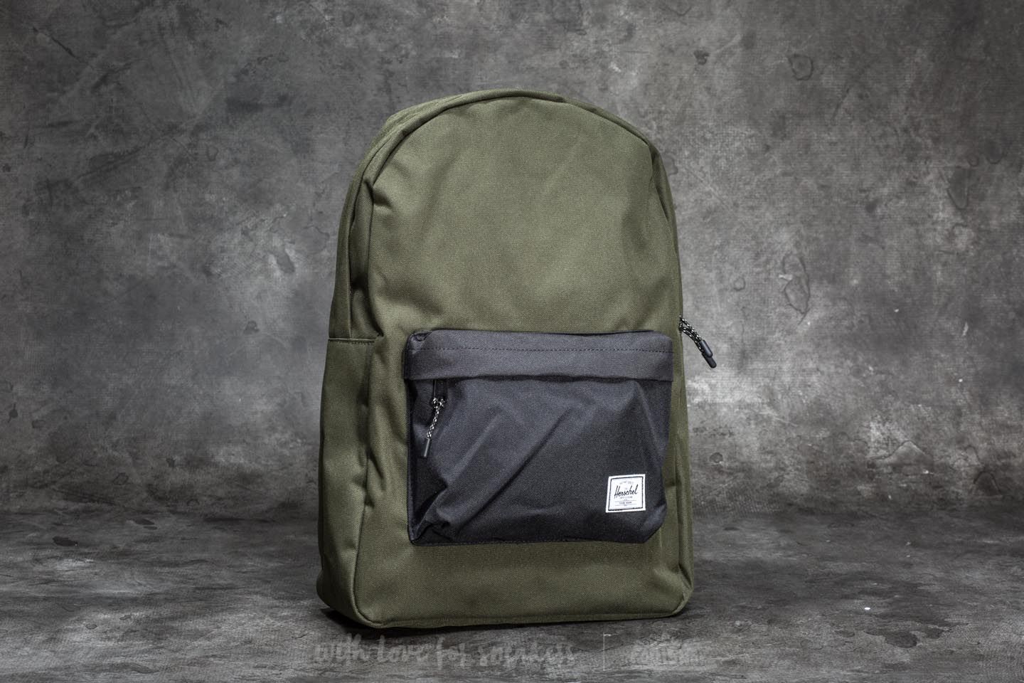 Herschel forest deals night black