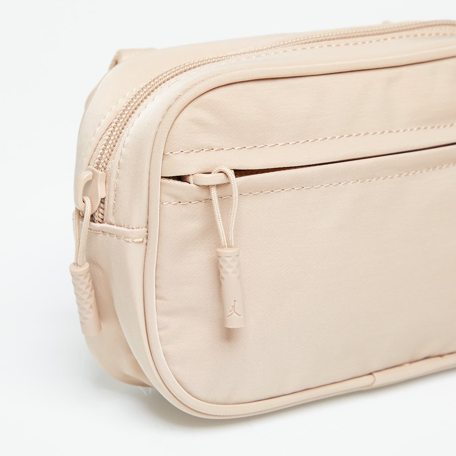 Taschen  Jordan Alpha Camera Bag Legend Medium Brown