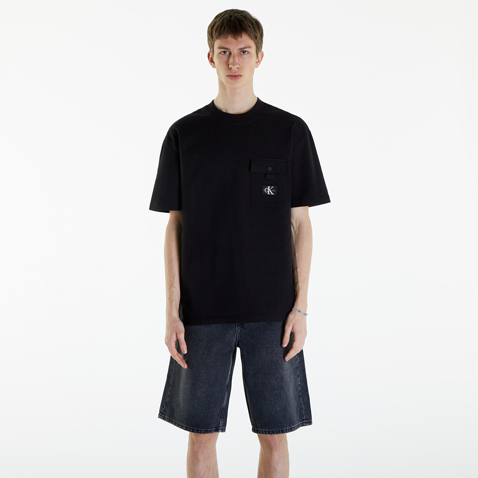 Levně Calvin Klein Jeans Texture Pocket Short Sleeve T-Shirt CK Black