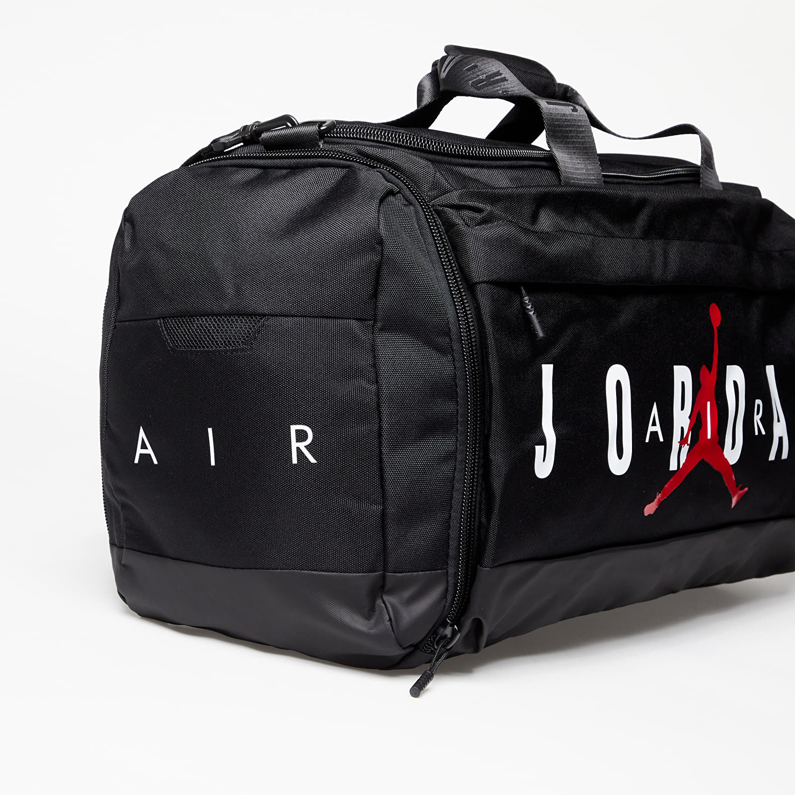 Crossbody táskák Jordan Velocity Duffle Bag Black