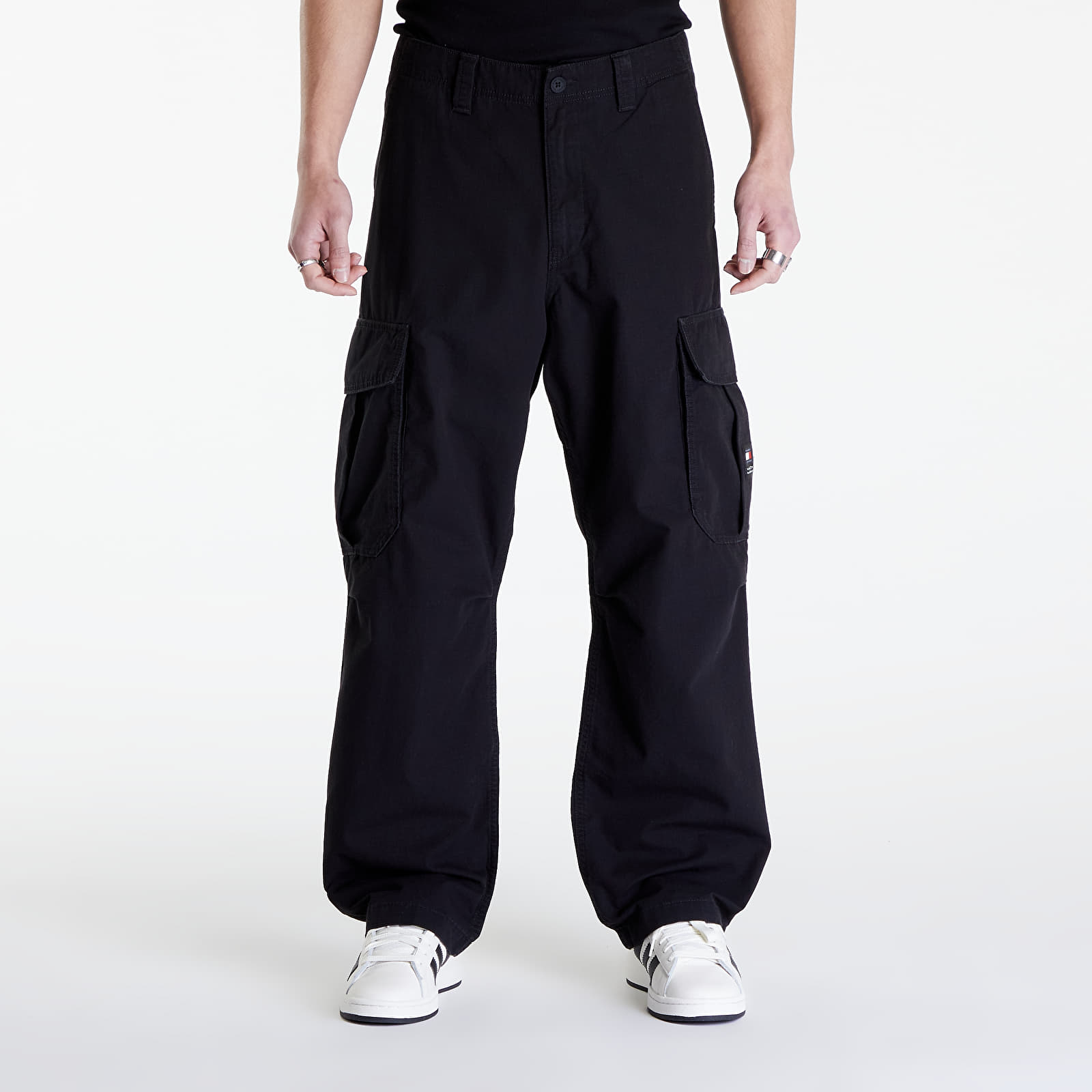 tommy-jeans-aiden-cargo-pants