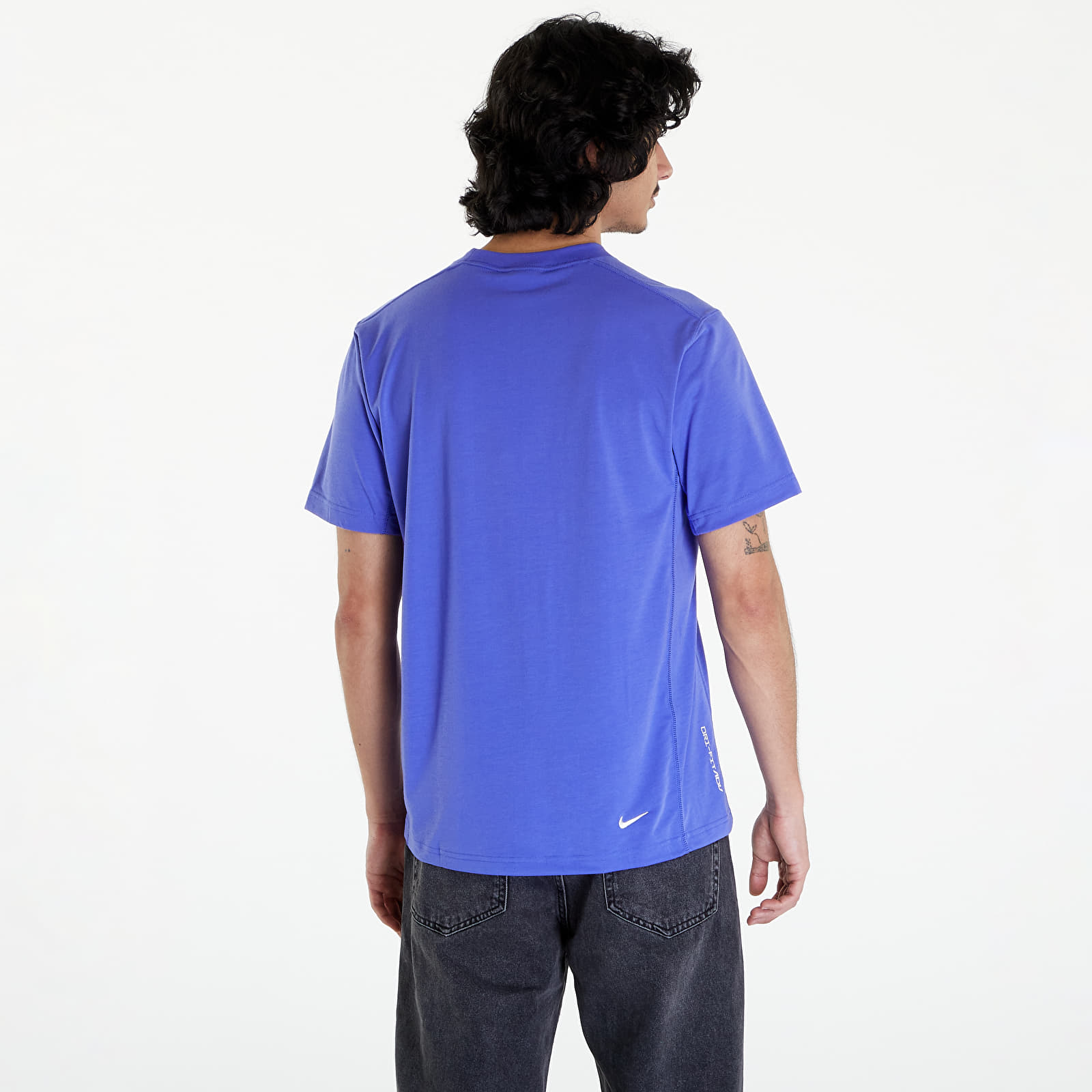 T shirts Nike ACG Dri FIT ADV Goat Rocks Men s Short Sleeve UV Top Persian Violet Summit White Footshop