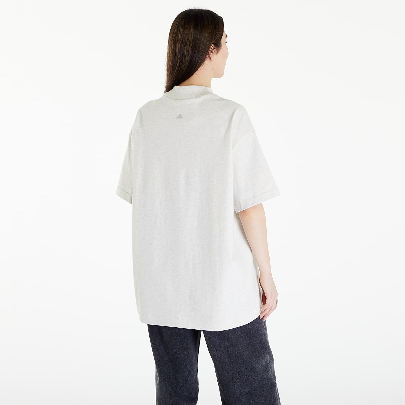 T-shirts adidas Basketball Tee UNISEX Cream White Melange