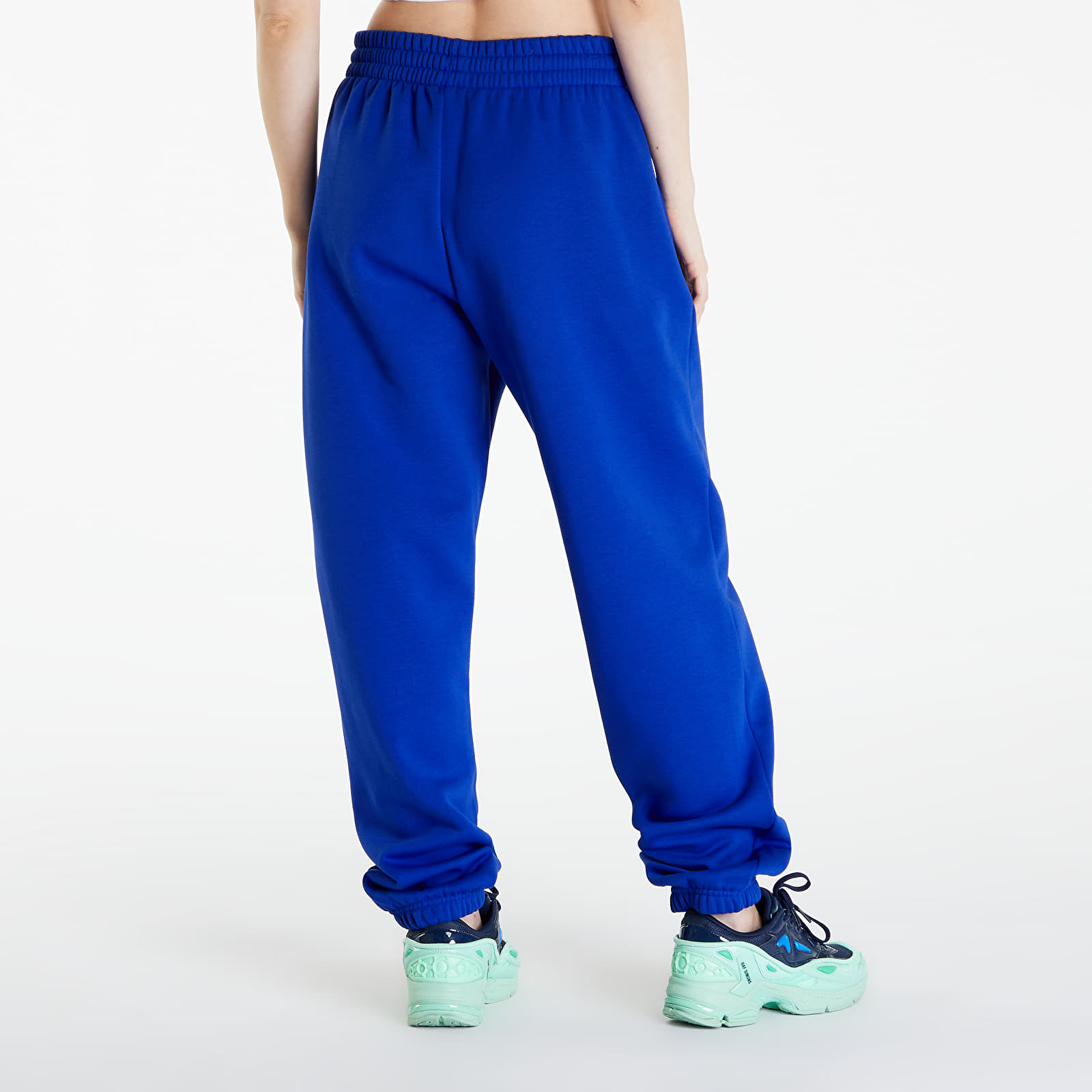 Treninguri adidas Adicolor Classics Basketball Fleece Jogger UNISEX Lucid Blue