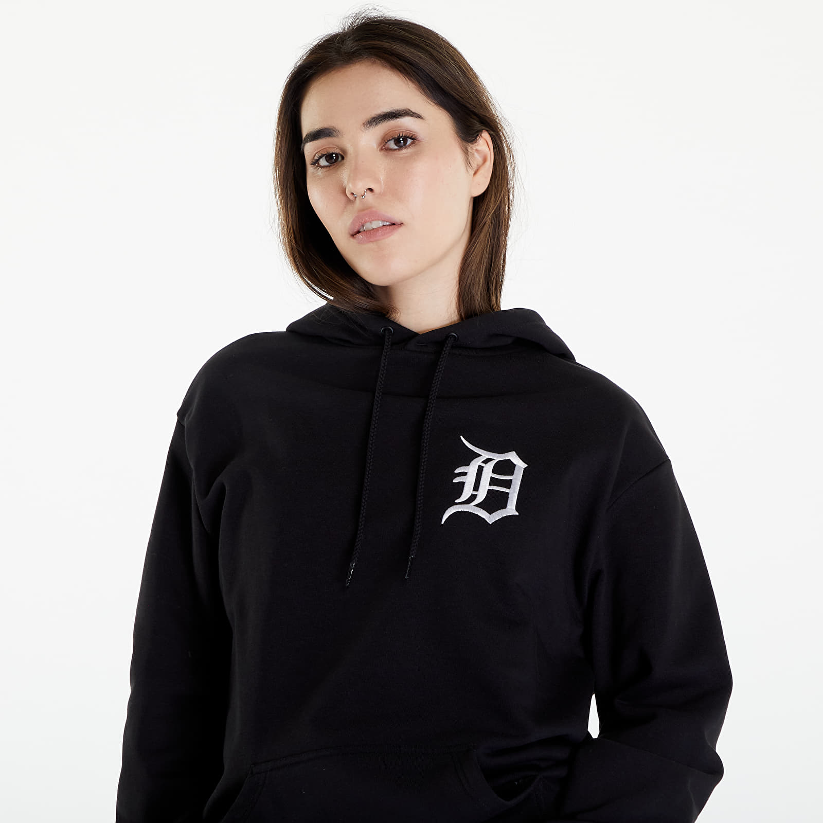 Sweatjacken und Sweatshirts New Era MLB League Essentials OS Hoody Detroit Tigers UNISEX Black/ White