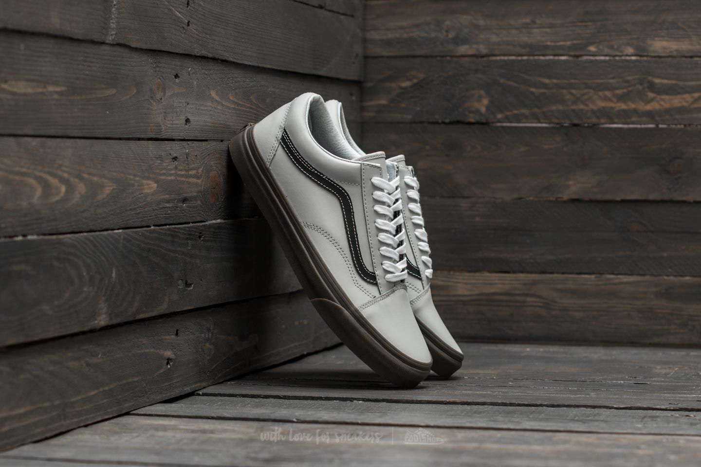 Men s shoes Vans Old Skool Bleacher Gray Black Gum Footshop