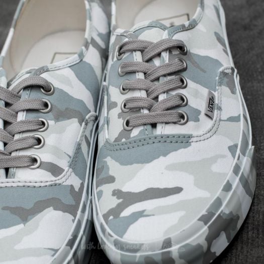 Vans camo print hotsell
