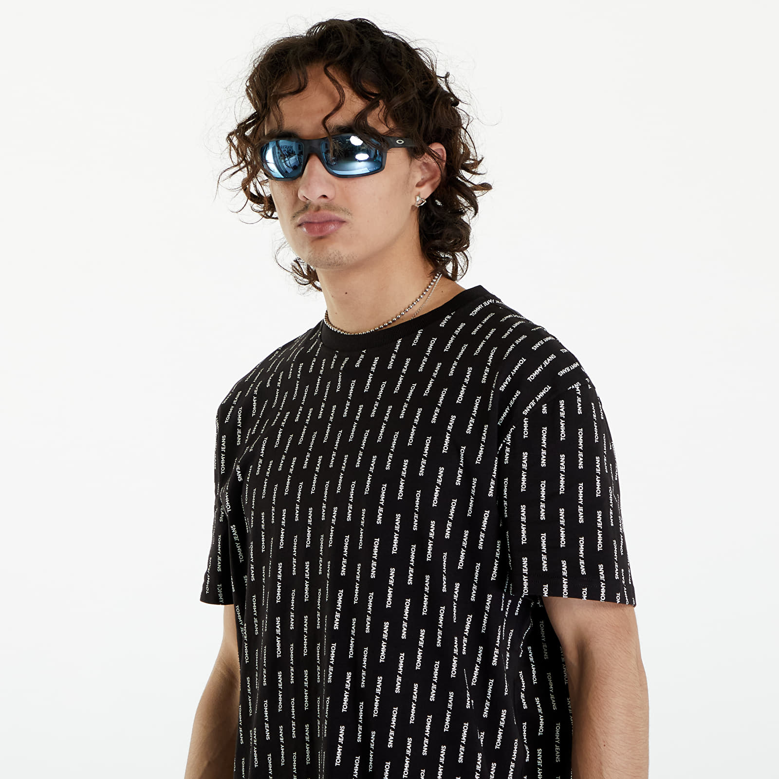 Pólók Tommy Jeans All Over Print Tape Tee Black