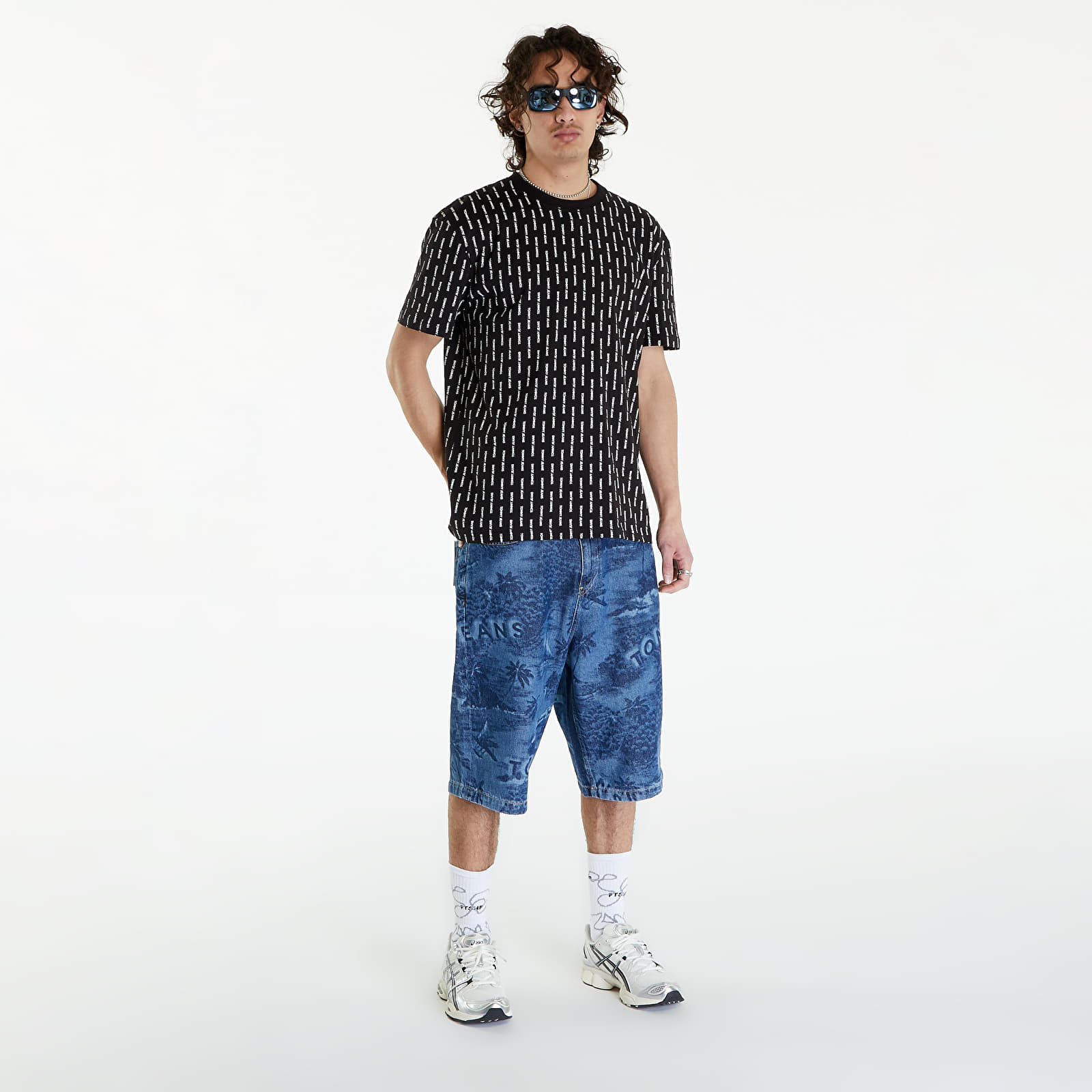 Pólók Tommy Jeans All Over Print Tape Tee Black