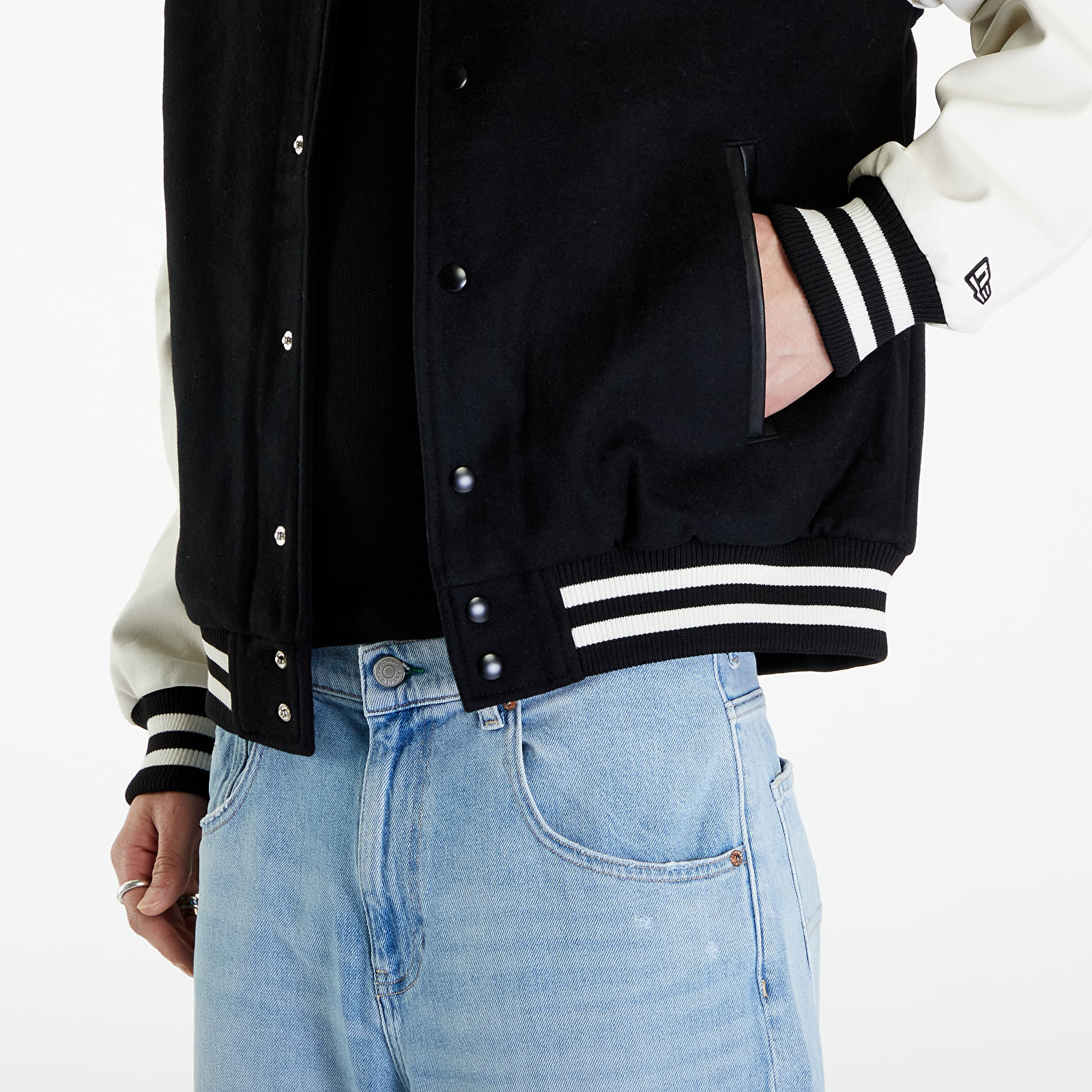Bomber-takit New Era Detroit Tigers MLB World Series Black Varsity Jacket UNISEX Black/ Off White