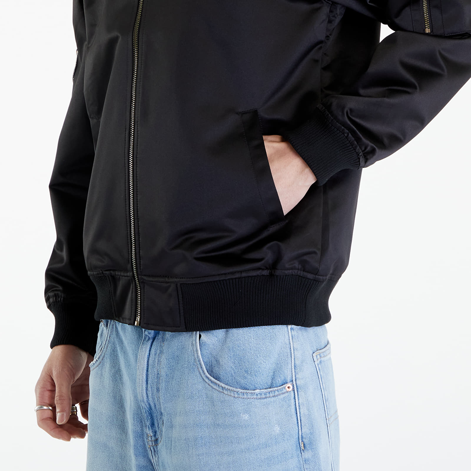 Bundy Mitchell & Ness NBA Lightweight Satin Bomber Vintage Logo Heat Black