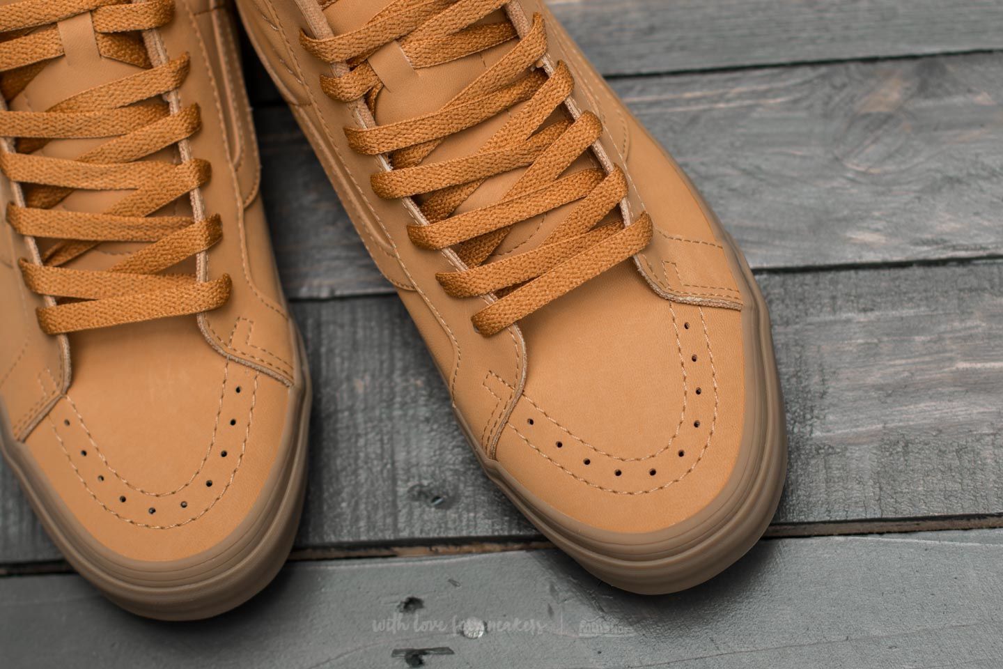Men s shoes Vans Sk8 Hi Reissue Vansbuck Light Gum Mono Footshop