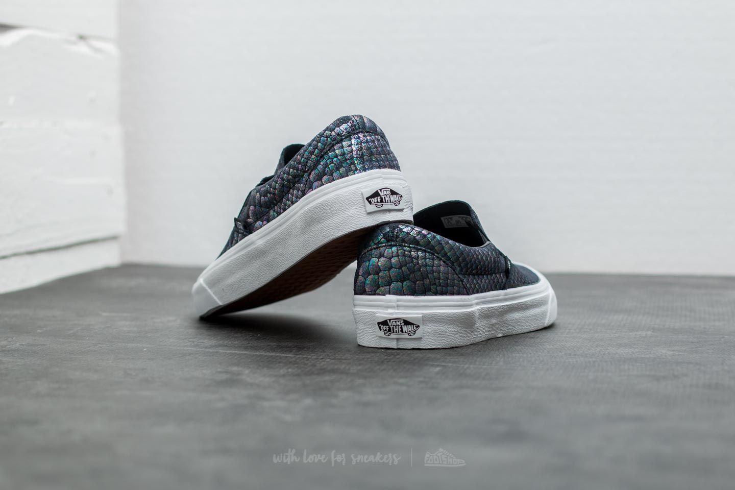 Scarpe donna Vans Classic Slip-On (Metallic Snake) Silver/ True White