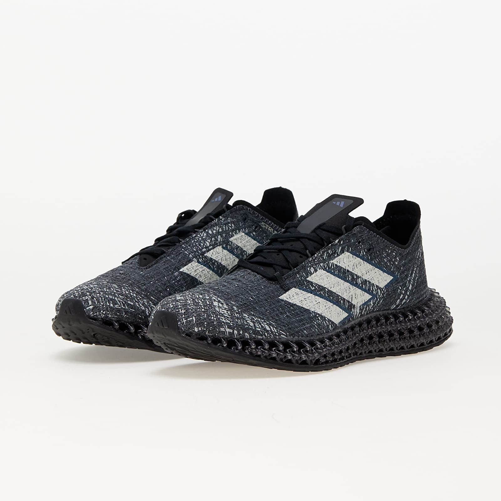 Încălțăminte și sneakerși pentru bărbați adidas 4Dfwd X Strung Core Black/ Core White/ PRLOIN