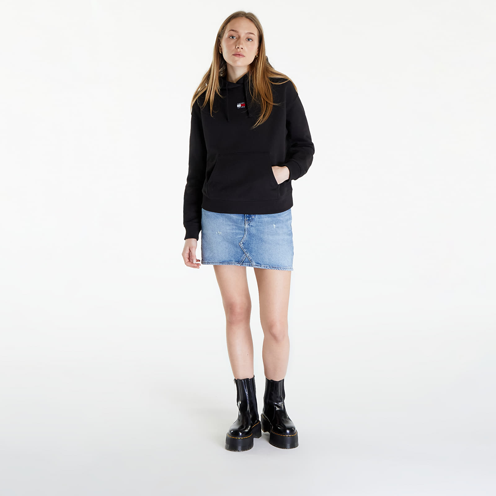 Bluzy Tommy Jeans Boxy Badge Hoodie Black