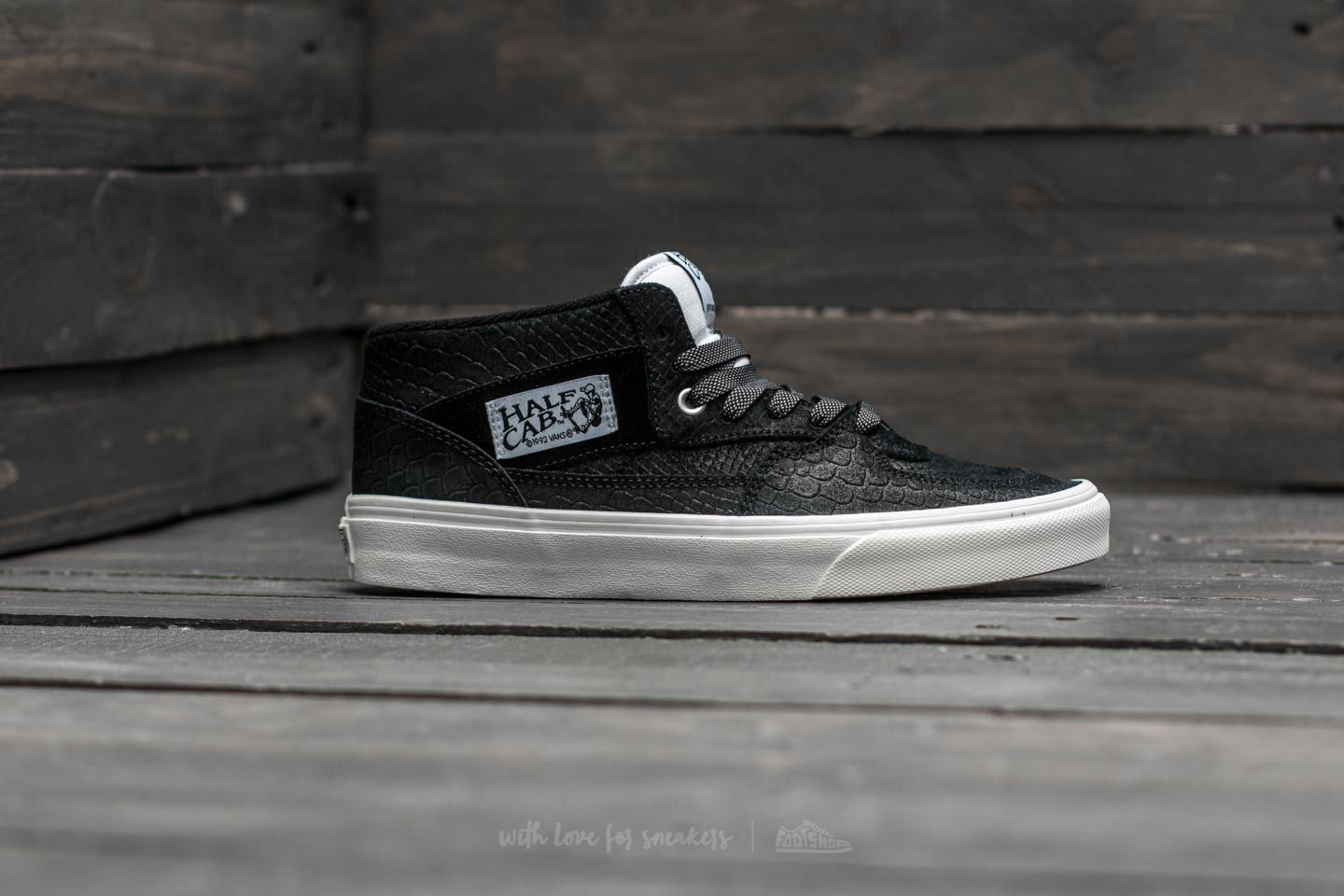 Vans half best sale cab snake skin