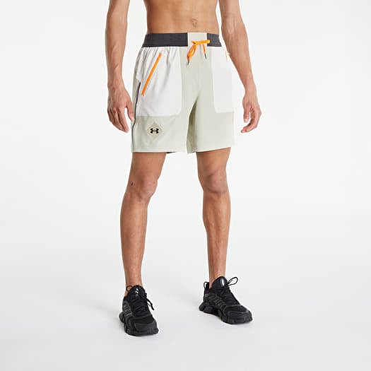 Under armour khaki golf shorts discount