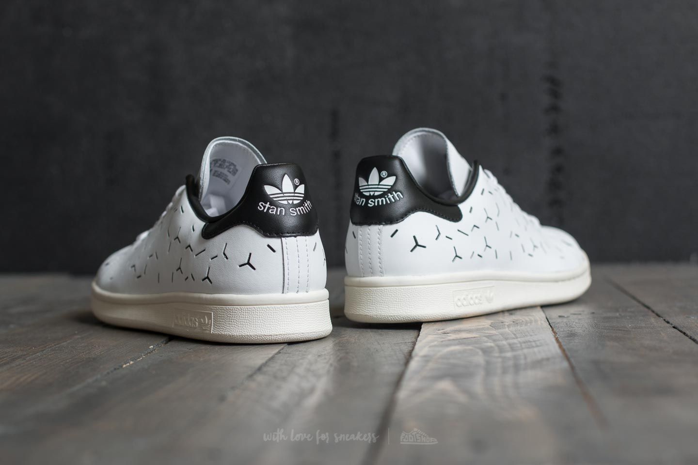 Stan smith laser deals