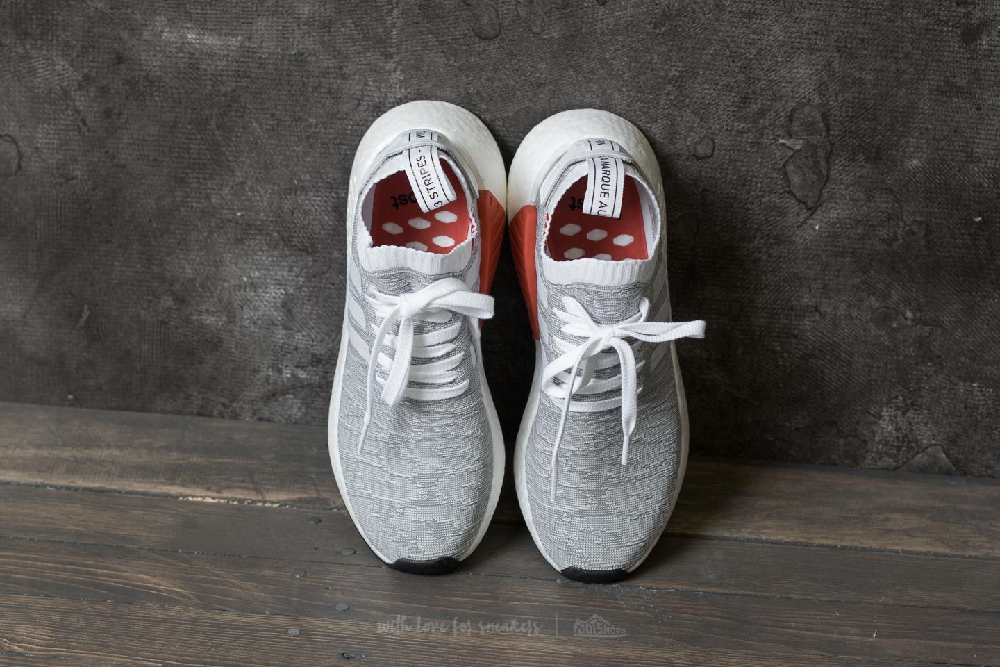 Zapatillas Hombre adidas NMD_R2 Primeknit Footwear White/ Core Black