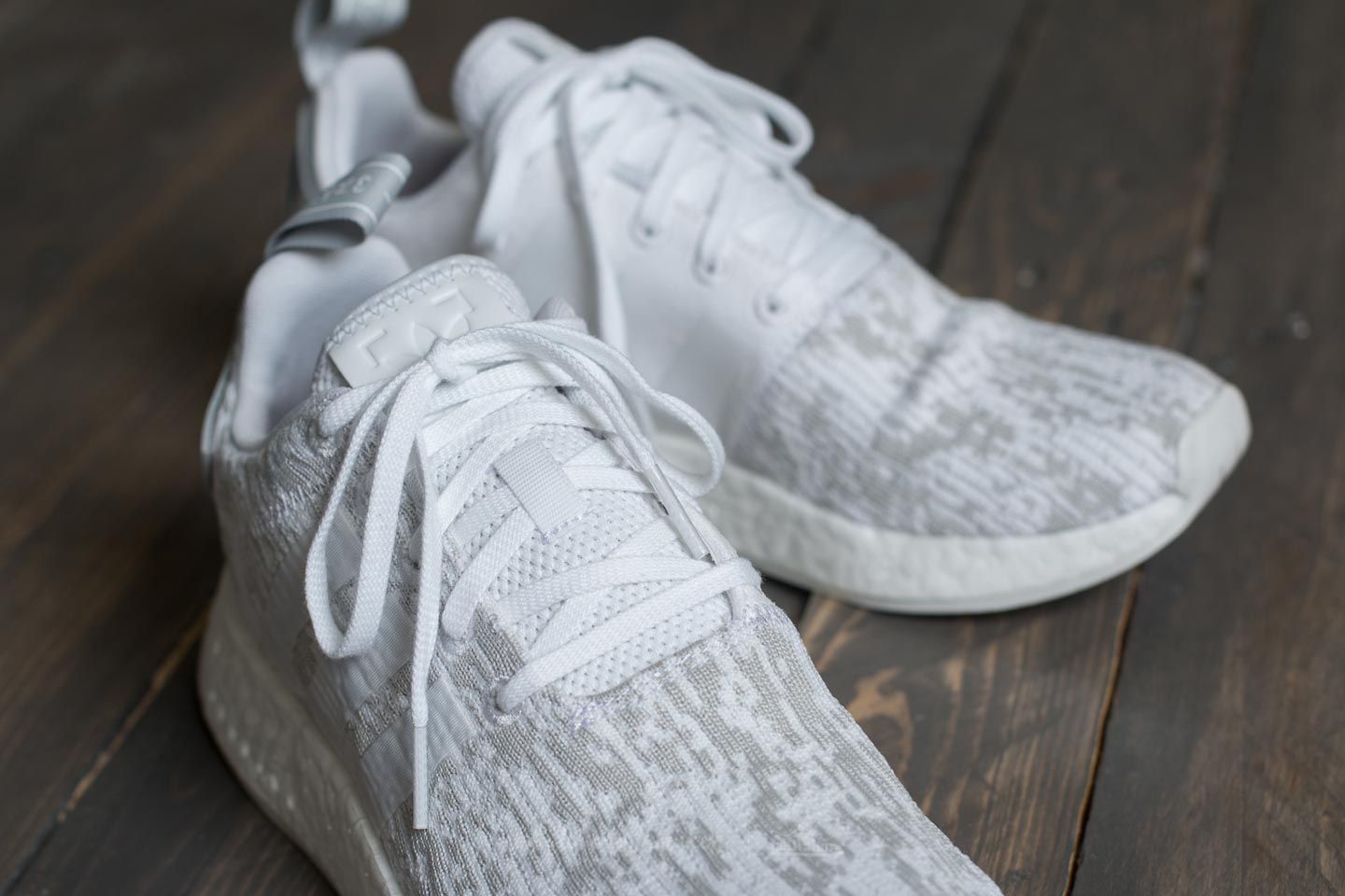 adidas gazelle silver green womens Adidas NMD R2 Grey Glitch