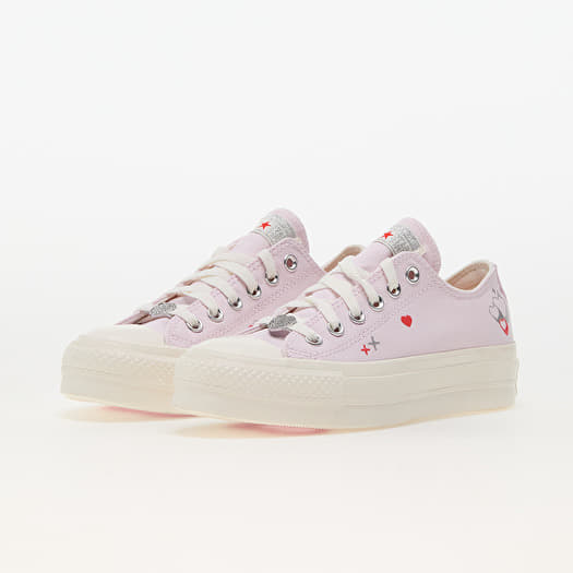 Lilac converse low tops 2025