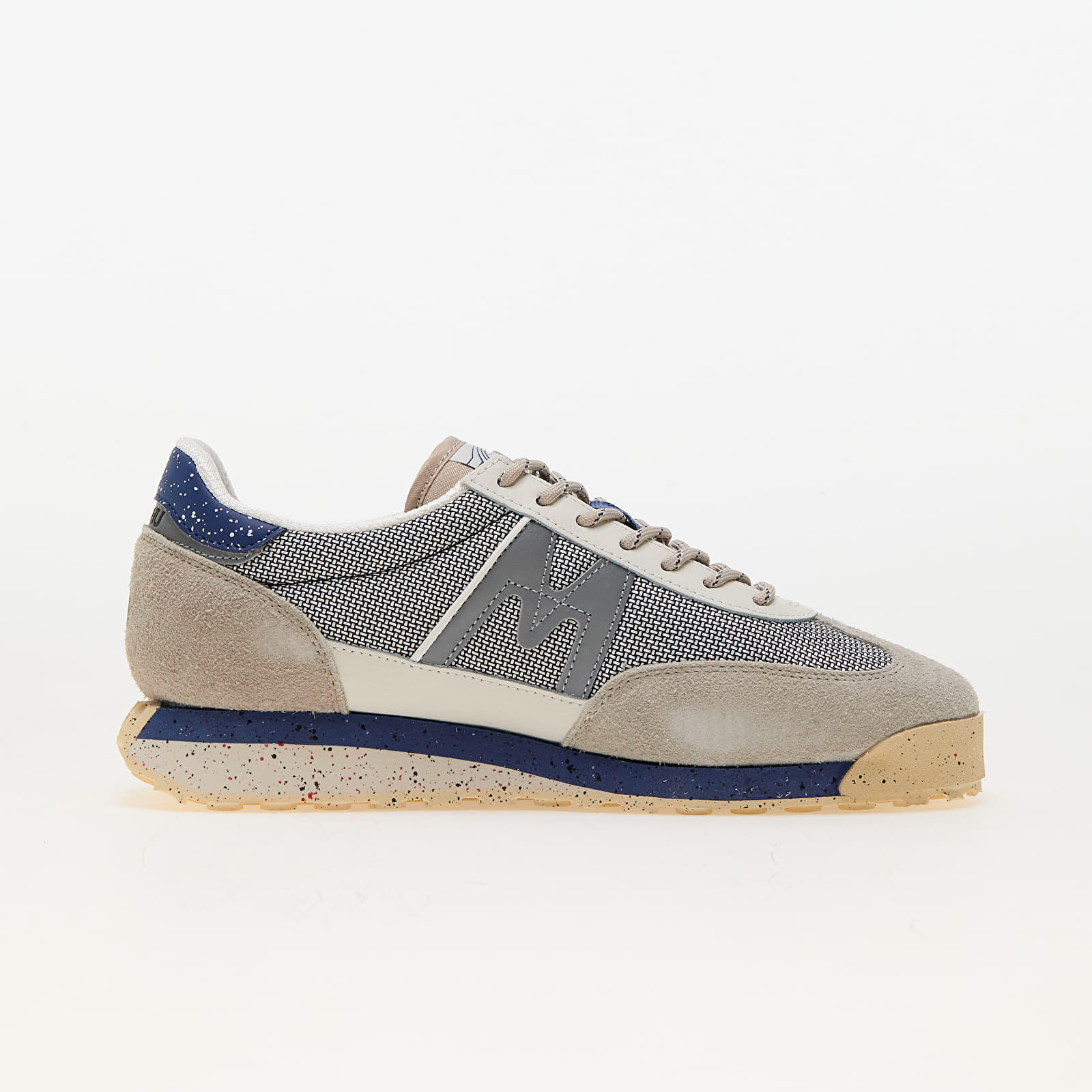 Chaussures et baskets homme Karhu Mestari Control Silver Lining/ True Navy